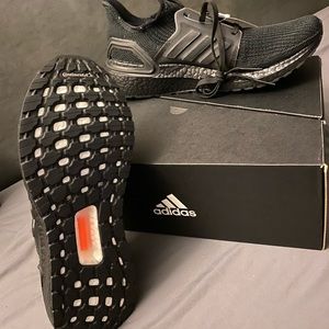 Adidas Men's UltraBOOST 19 Running Sneaker